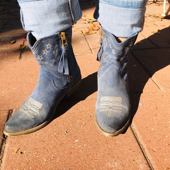 Dusty Blue Suede 1” Heel Pointed Toe Ankle Boots - Picture 2 of 4